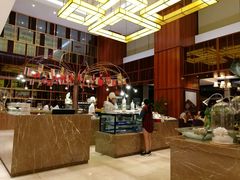 -南湖名都·景湖轩全日制餐厅·海鲜自助·东南亚风味·临湖而食