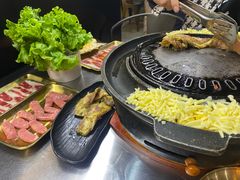 -胡悦里韩式烤肉(芝罘万达广场店)