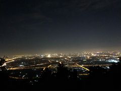 -鬼笑石后山停车场