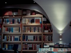 -钟书阁(珍园店)