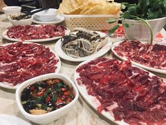 -粤潮牛肉火锅店(江南大道店)