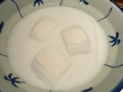 -RUXU入续糖水铺与包(卓悦中心店)