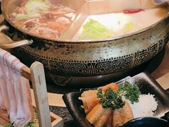 -湊湊火锅·茶憩(上海合生汇店)