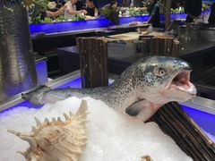 -V-ONE西雅图海鲜自助餐厅(仓山万达广场店)