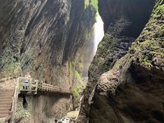 -龙水峡地缝景区