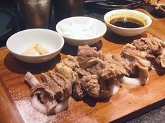 手抓羊肉-丝路金桃·新疆菜(徐汇店)