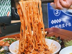 -李与白包子铺(桐梓林店)