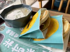 肉夹馍-魏家凉皮(十里河店)