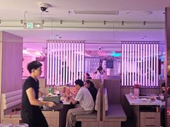 -海底捞火锅(杭州庆春路夜宵主题店)