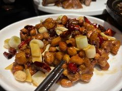 -万重锦·人文川菜馆(骡马市店)