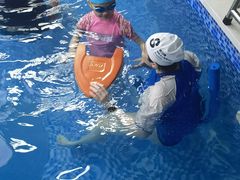 -Swim斯卫姆国际儿童游泳中心(红博中央公园店)