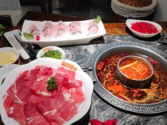 -晓宇重庆火锅(大唐不夜城店)