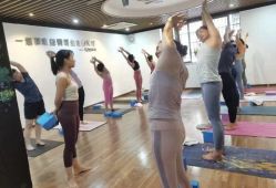 -兴亚瑜伽20年老馆