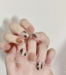 -悦指间美甲美睫