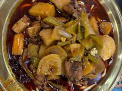 -牛一嘴·兰州牛肉面·大盘鸡(财富中心店)