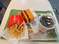 -麦当劳(健德桥得来速店)