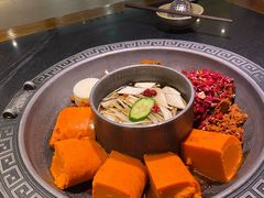 -晓宇重庆火锅(龙首店)