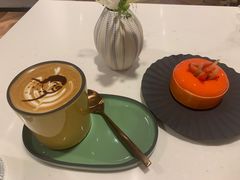 -潮一不贰·法式甜品·生日蛋糕·西式简餐(外滩店)