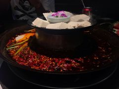 -渝涯重庆豆花老火锅(中赢国际店)