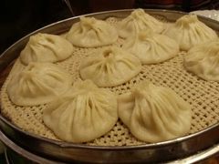 -正宗开封黄家灌汤小笼包子