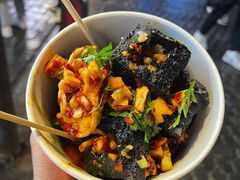 -黑色经典臭豆腐·湖南特产(坡子街店)