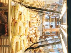 -Dough&Joe团憩(瑞虹天地月亮湾店)