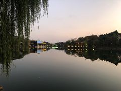 -上海怡沁园度假酒店