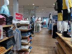 -优衣库(上海金桥太茂店)