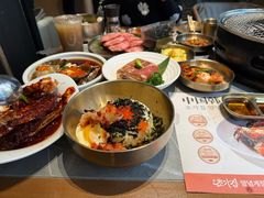 -草家酱蟹炭火烤肉店(珲春南路一店)