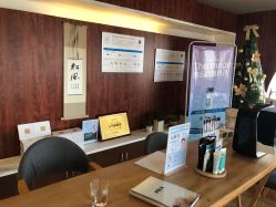 -涂tu指甲日式美甲美睫店
