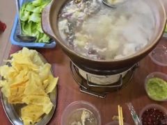 -威邵鸡煲(西华路总店)
