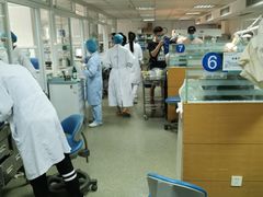 -浙江大学医学院附属口腔医院湖滨（延安）院区