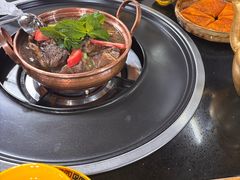 -银同牦牛肉火锅