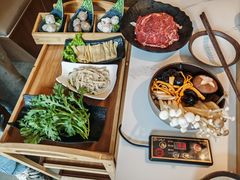 -汤宴·参须肚包鸡(南京路店)