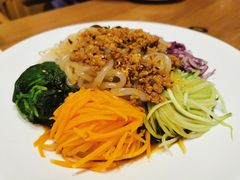 妈妈大拌菜-山楂树融合菜餐厅