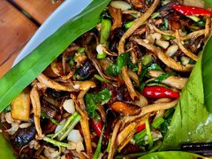 -蜗牛小馆醉乡民谣云南菜(惠新西里店)