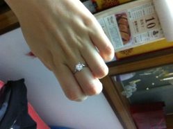 -威德钻石-克拉钻大本营(南京东路店)