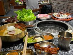 -红泥小火炉·东北泥炉烤肉(天一旗舰店)