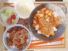 -吉野家(秀谷店)