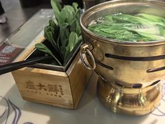 -卢大鲜鱼头捞饭(美利广场店)