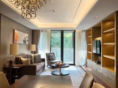 -衡山路(地铁站)