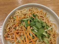 鸡丝凉面-蓉李记成都名小吃(长楹天街店)