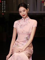 -禾米旗袍妈妈装礼服定制(嘉业国贸店)