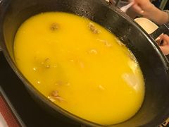 -鲜入围煮花胶鸡海鲜火锅