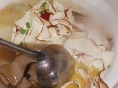 -寻钵记民菜馆·正宗常德钵子菜(滨湖路店)