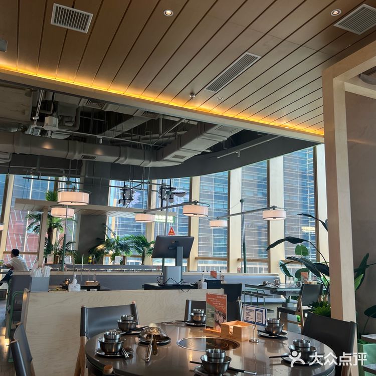 辞琼糟粕醋火锅：舌尖上的鲜香传奇