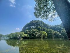 -星湖旅游景区七星岩