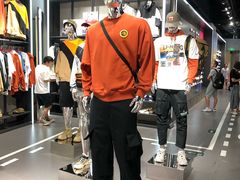 -李宁(苏州中心店)
