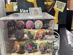 -浣熊唱片店(上海影城店)