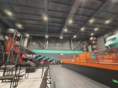 -极限PLAY运动娱乐新世界·团建派对潮玩休闲馆·室内蹦极高空游乐园